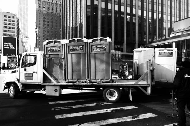 Best Portable bathroom rental  in Barstow, CA